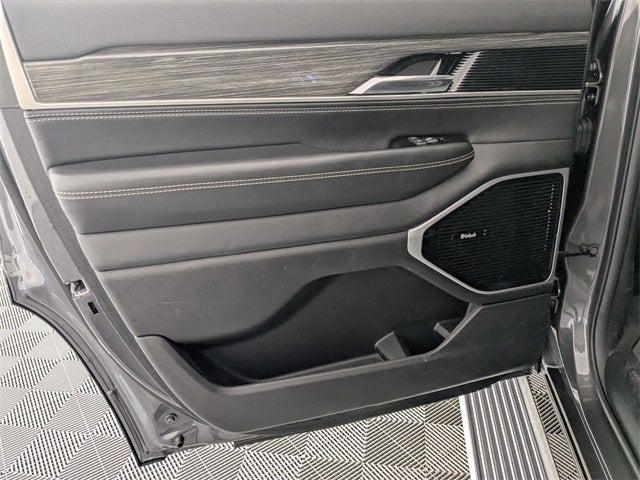 2022 Jeep Wagoneer Series III