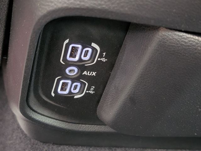 2025 RAM 1500 Tradesman Quad Cab 4x4 6'4' Box