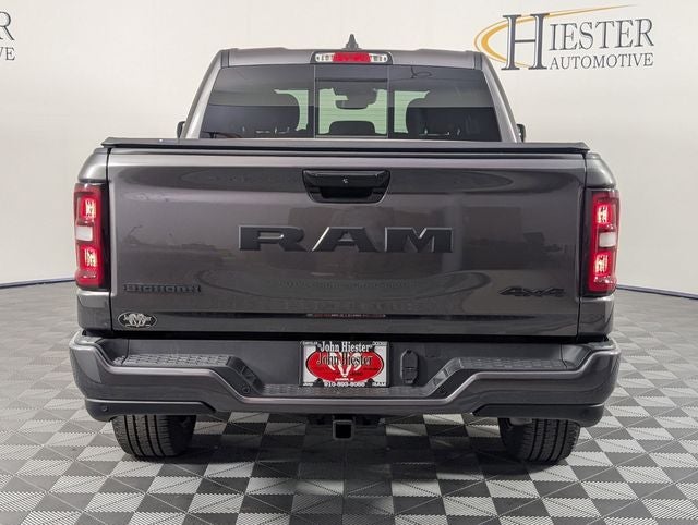 2025 RAM 1500 Big Horn Crew Cab 4x4 5'7' Box