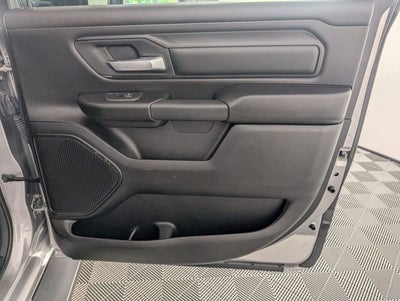2025 RAM 1500 Tradesman Crew Cab 4x4 5'7' Box
