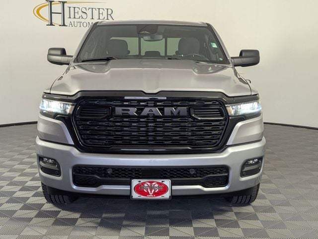 2025 RAM 1500 Tradesman Crew Cab 4x4 5'7' Box