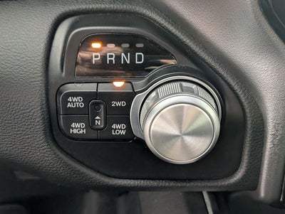 2020 RAM 1500 Laramie Crew Cab 4x4 5'7' Box