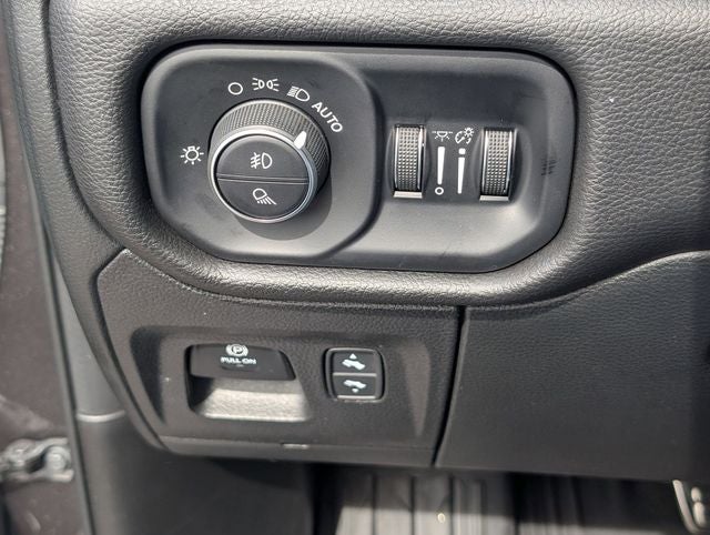 2025 RAM 1500 RHO Crew Cab 4x4 5'7' Box