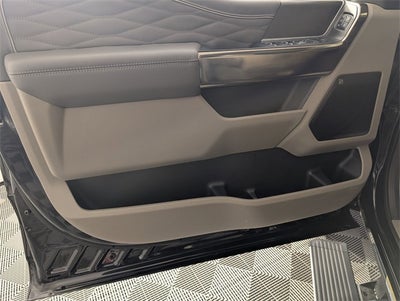 2025 Ford F-450SD Platinum DRW