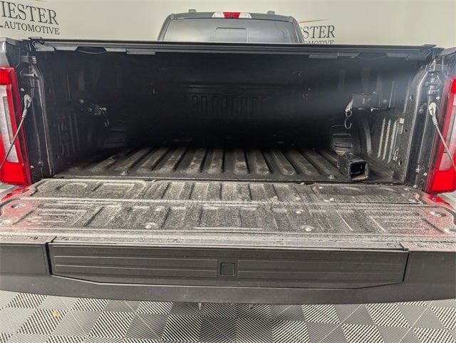 2025 Ford F-450SD Platinum DRW