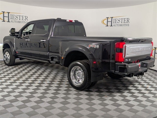 2025 Ford F-450SD Platinum DRW