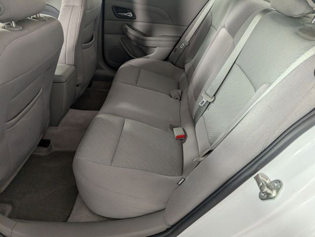 2014 Chevrolet Malibu LS 1LS