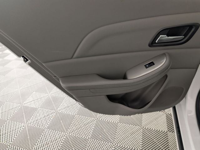 2014 Chevrolet Malibu LS 1LS