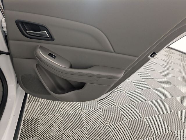 2014 Chevrolet Malibu LS 1LS