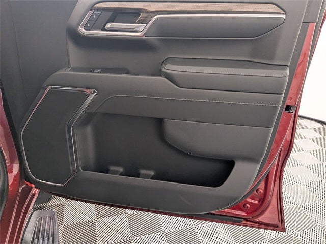 2024 Chevrolet Silverado 1500 LT LT1