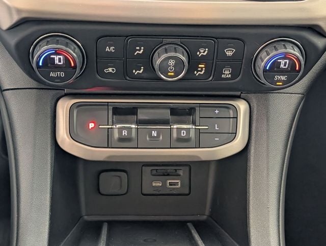 2020 GMC Acadia Denali