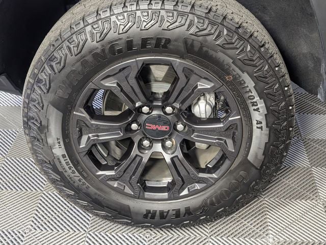 2025 GMC Canyon 4WD Elevation