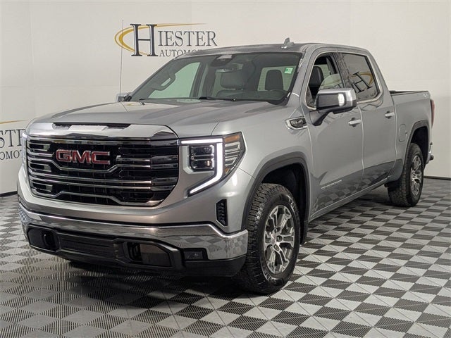 2024 GMC Sierra 1500 SLT