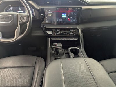 2024 GMC Sierra 1500 4WD Crew Cab Short Box Denali