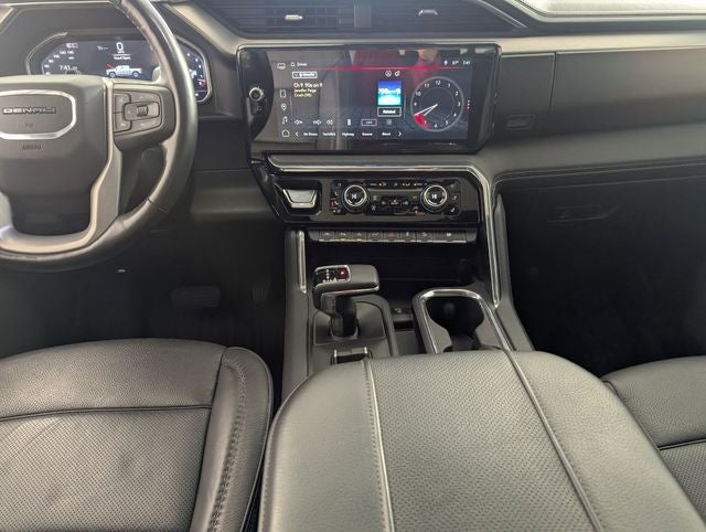 2024 GMC Sierra 1500 4WD Crew Cab Short Box Denali