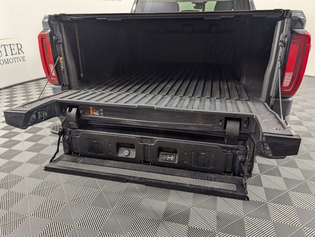 2024 GMC Sierra 1500 4WD Crew Cab Short Box Denali