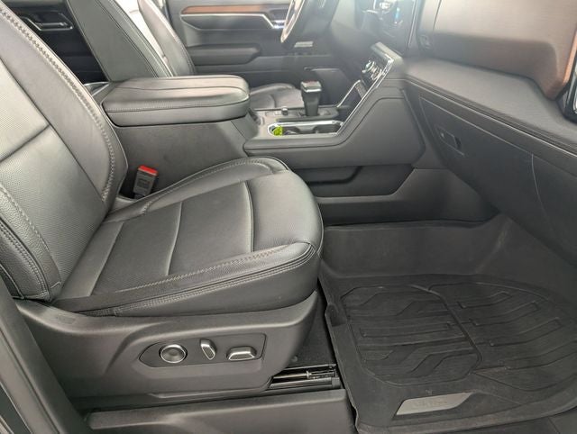 2024 GMC Sierra 1500 4WD Crew Cab Short Box Denali