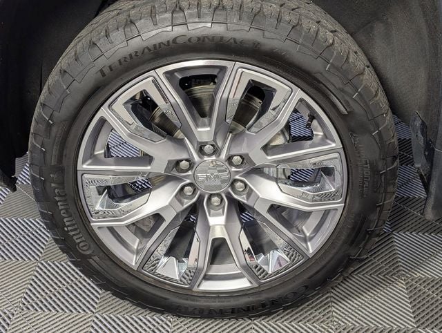 2024 GMC Sierra 1500 4WD Crew Cab Short Box Denali