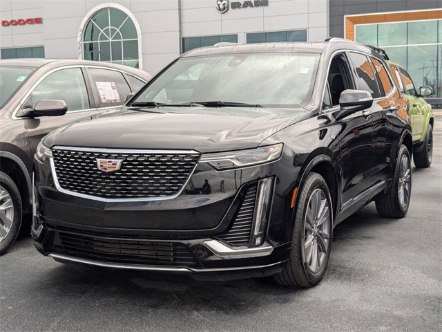 2025 Cadillac XT6 Premium Luxury