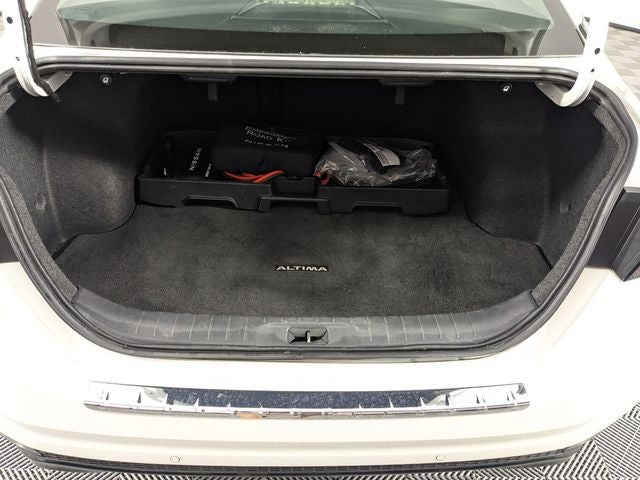 2023 Nissan Altima SR FWD