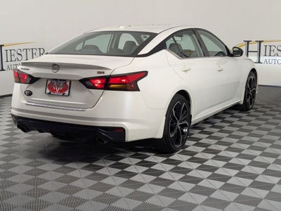 2023 Nissan Altima SR FWD
