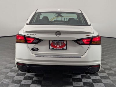 2023 Nissan Altima SR FWD