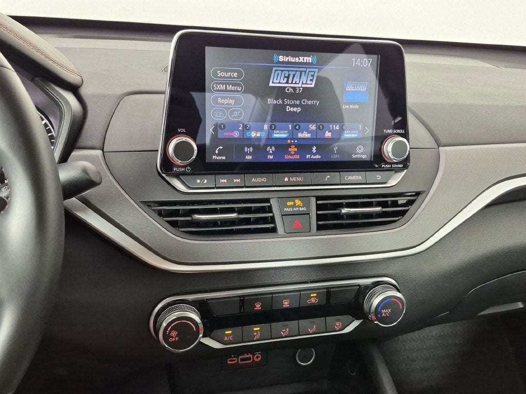 2025 Nissan Altima 2.5 SR