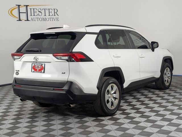 2019 Toyota RAV4 LE