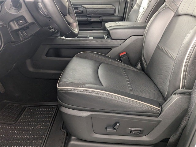 2025 RAM 3500 Limited