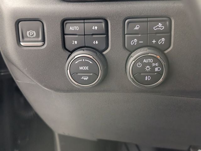 2022 Chevrolet Silverado 1500 4WD Crew Cab Short Bed LT Trail Boss