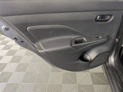 2021 Nissan Versa S Xtronic CVT