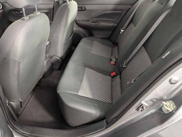 2021 Nissan Versa S Xtronic CVT