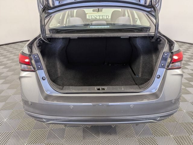 2021 Nissan Versa S Xtronic CVT