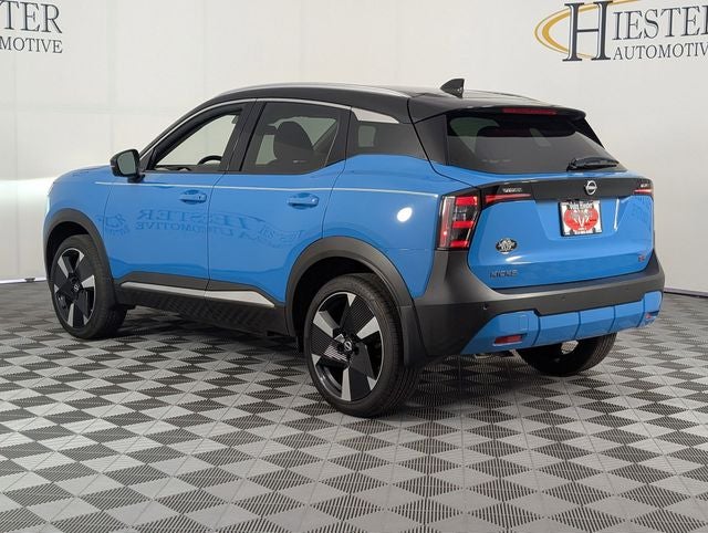 2025 Nissan Kicks SR FWD