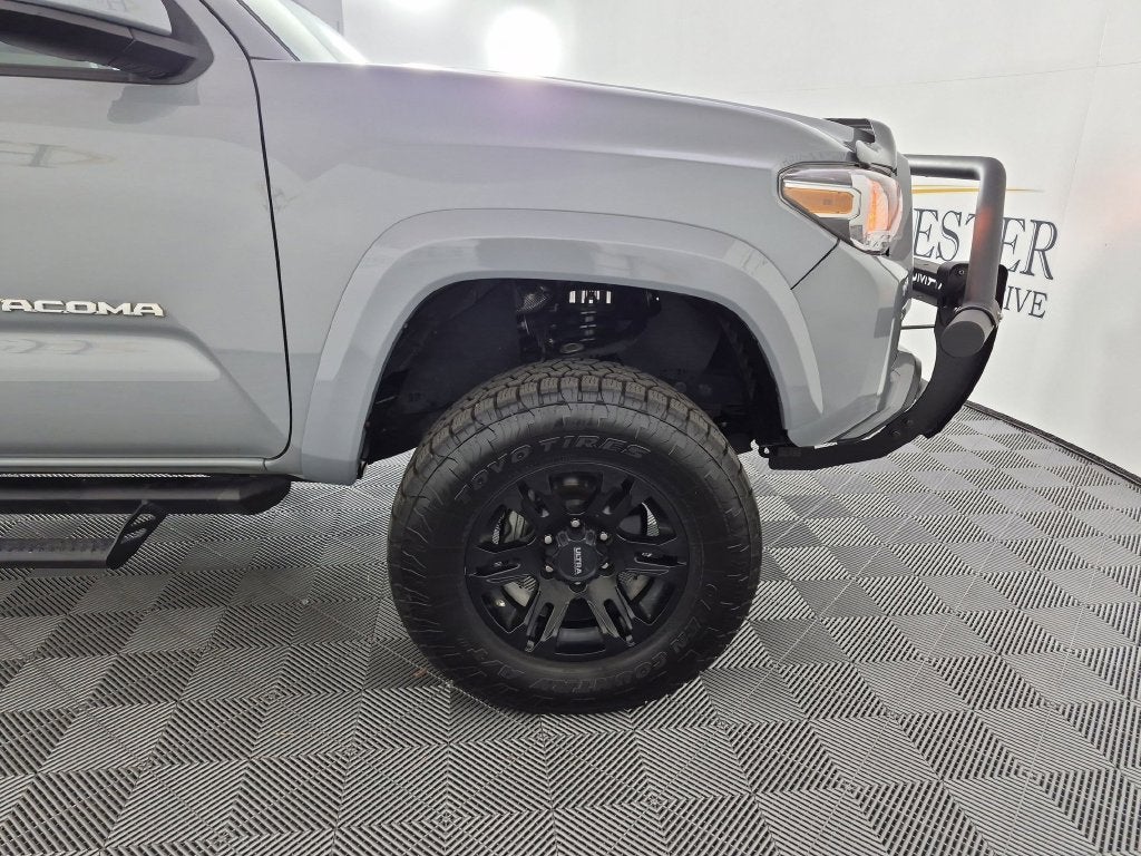 2020 Toyota Tacoma SR5 V6