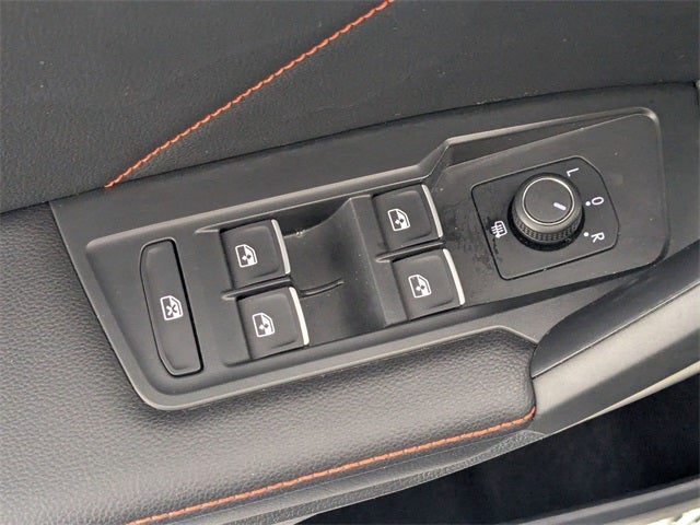 2024 Volkswagen Tiguan 2.0T Wolfsburg Edition