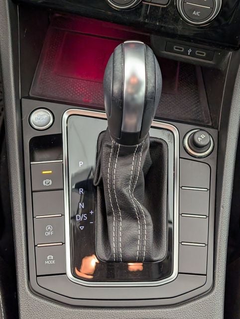 2021 Volkswagen Jetta SEL Premium