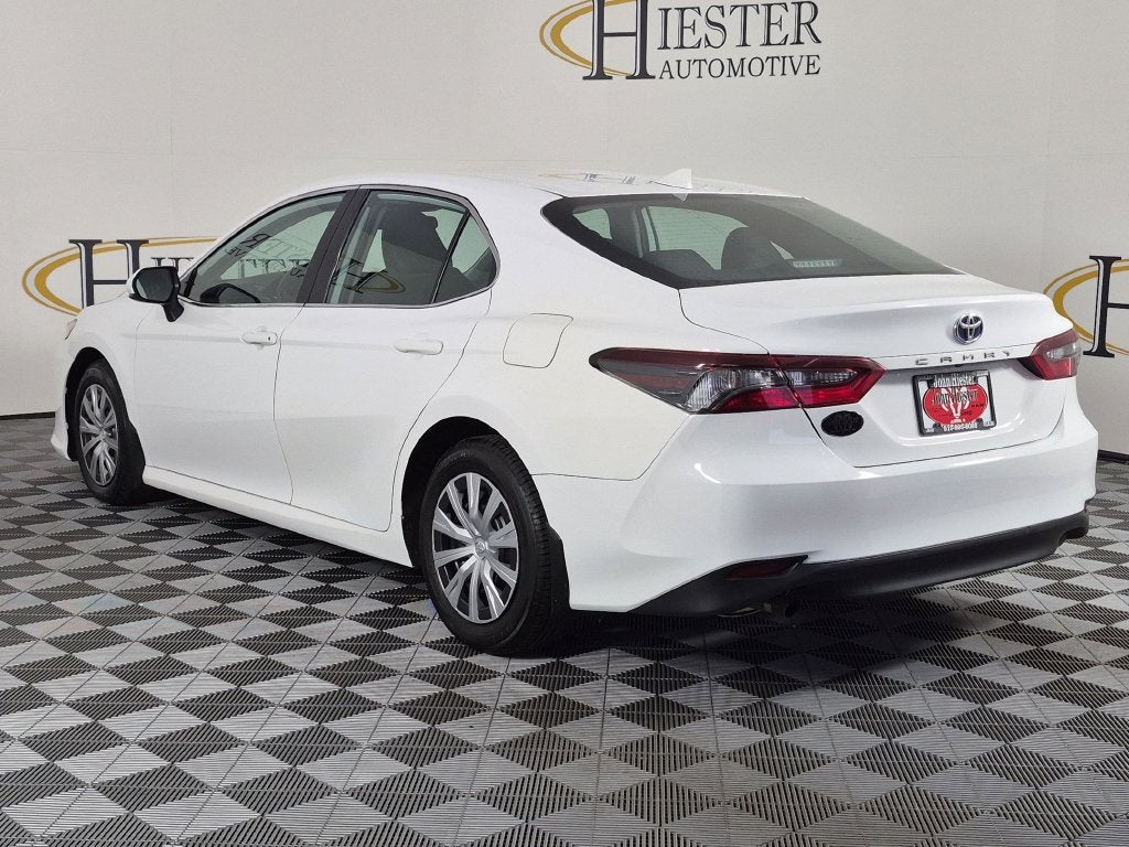 2023 Toyota Camry Hybrid LE