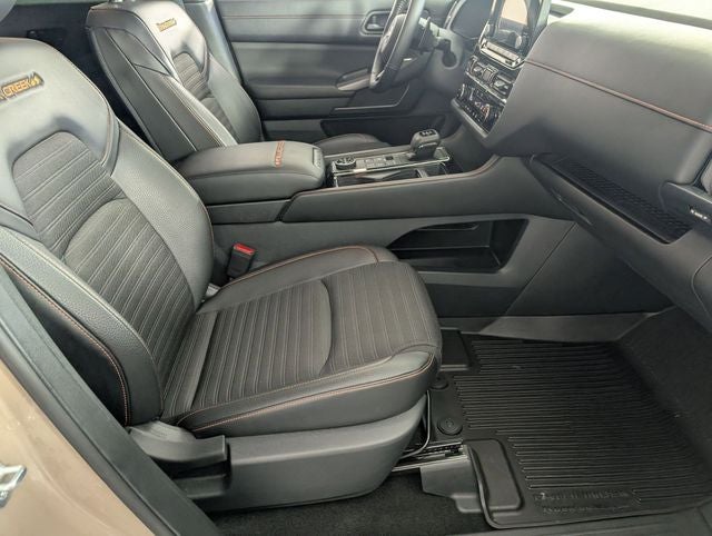 2024 Nissan Pathfinder Rock Creek 4WD