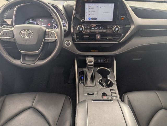 2023 Toyota Highlander Hybrid XLE