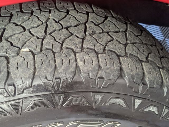 2011 Toyota Tundra Grade 5.7L V8
