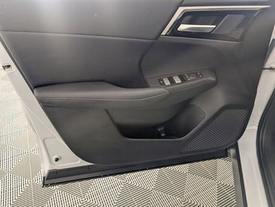2024 Mitsubishi Outlander PHEV Base