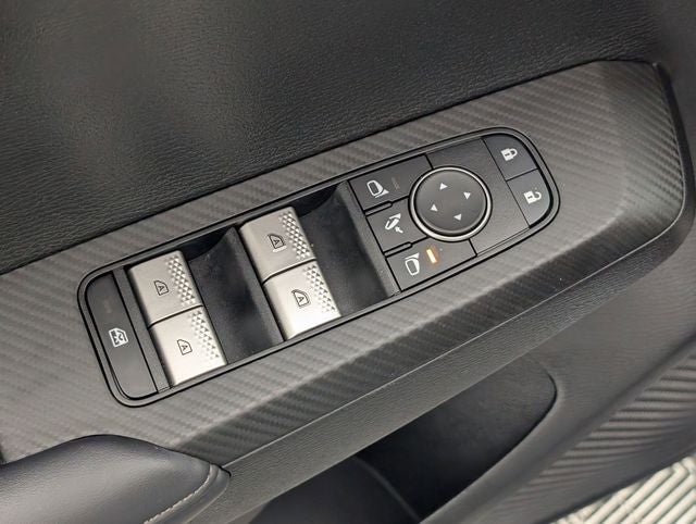2024 Mitsubishi Outlander PHEV Base