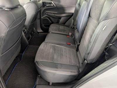 2024 Mitsubishi Outlander PHEV Base