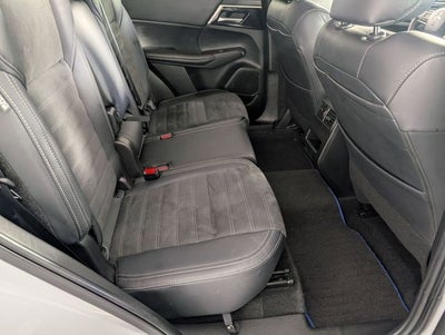 2024 Mitsubishi Outlander PHEV Base