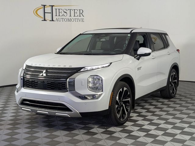 2024 Mitsubishi Outlander PHEV Base