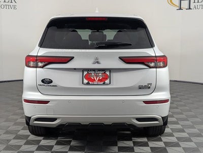 2024 Mitsubishi Outlander PHEV Base