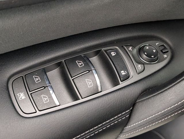 2020 Nissan Armada SV