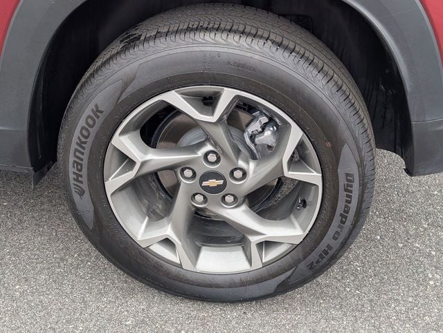 2025 Chevrolet Trax FWD LT
