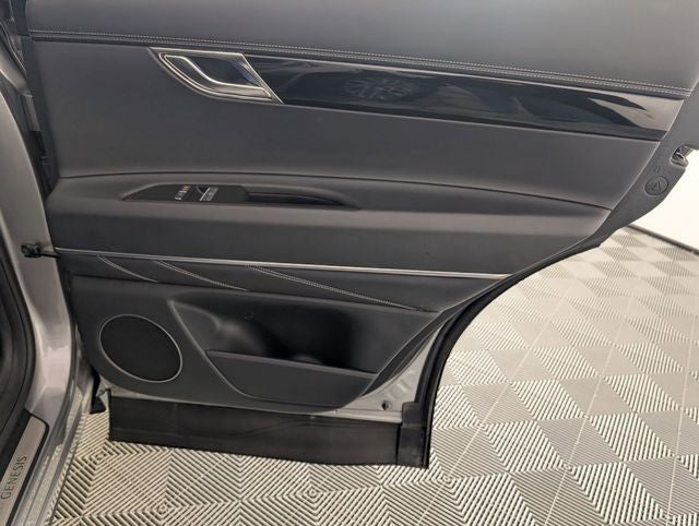 2025 Genesis GV80 2.5T